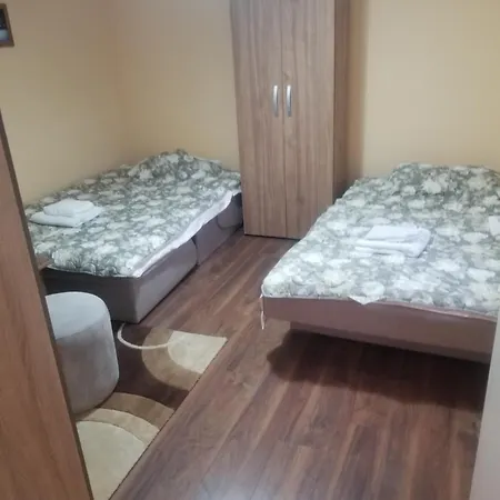 Prenociste Lux * Kragujevac